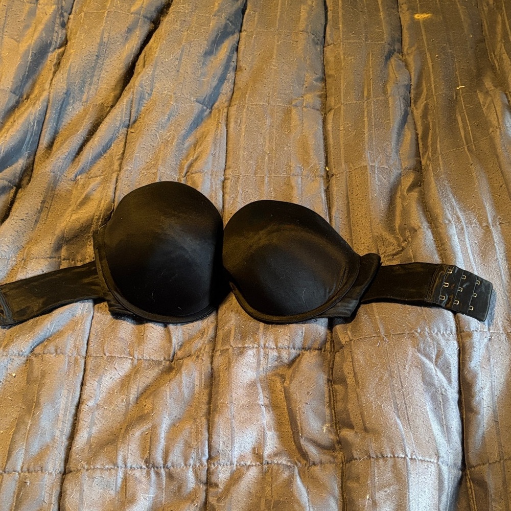 Victoria's Secret Black Strapless Bra